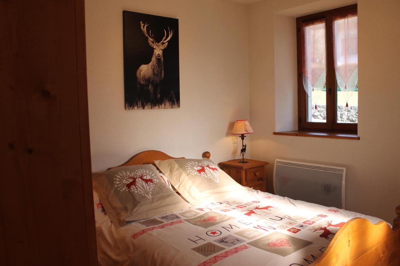 La Ferme De Sous-Lachat Samoëns Buitenkant foto