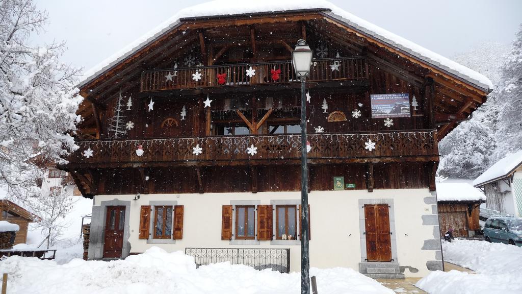 La Ferme De Sous-Lachat Samoëns Buitenkant foto